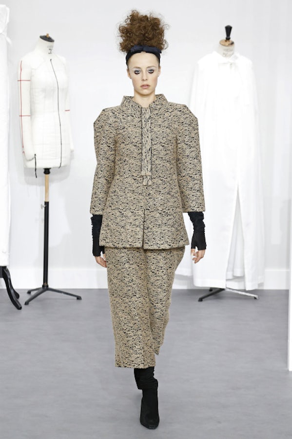 What Karl Lagerfeld Likes Most About Chanel | Fashion Show Review ...