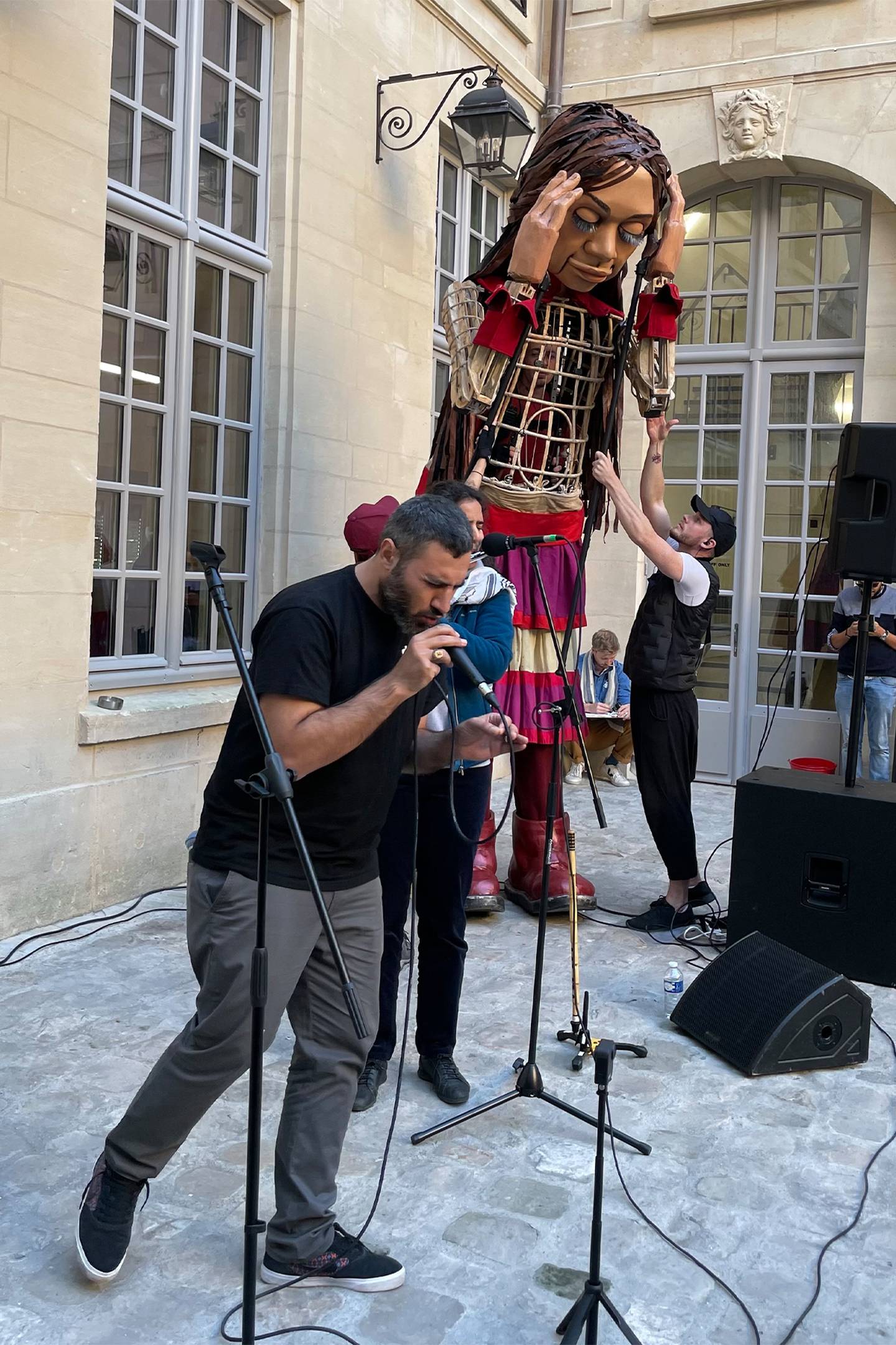 In October, political puppet Little Amal made a visit to Dover Street Market’s 35-37 Rue des Francs Bourgeois space alongside Palestinian rapper Osloob and flutist Naïssam Jalal. Courtesy.