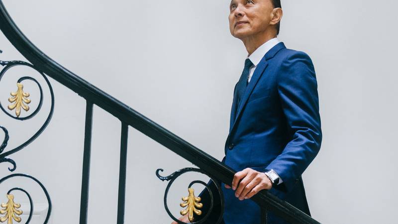 Jimmy Choo’s Advice for Young Designers — and Why He’s Pro-Sneaker 