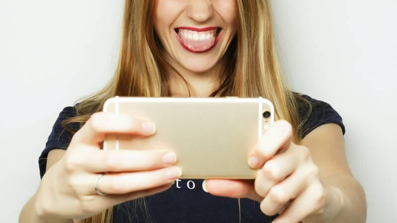 Op-Ed | Selfie-Loving Millennials Fuel Brick-and-Mortar Beauty Boom