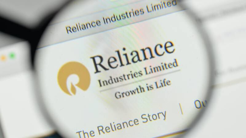 Reliance Industries Posts 22.5% Higher Fourth-Quarter Profit