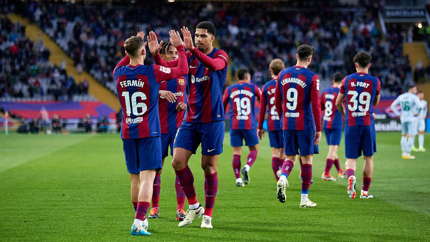 FC Barcelona players celebrating a goal
