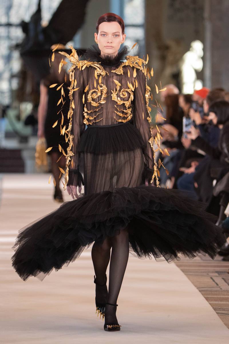 Schiaparelli Spring/Summer 2022 Haute Couture look 15.