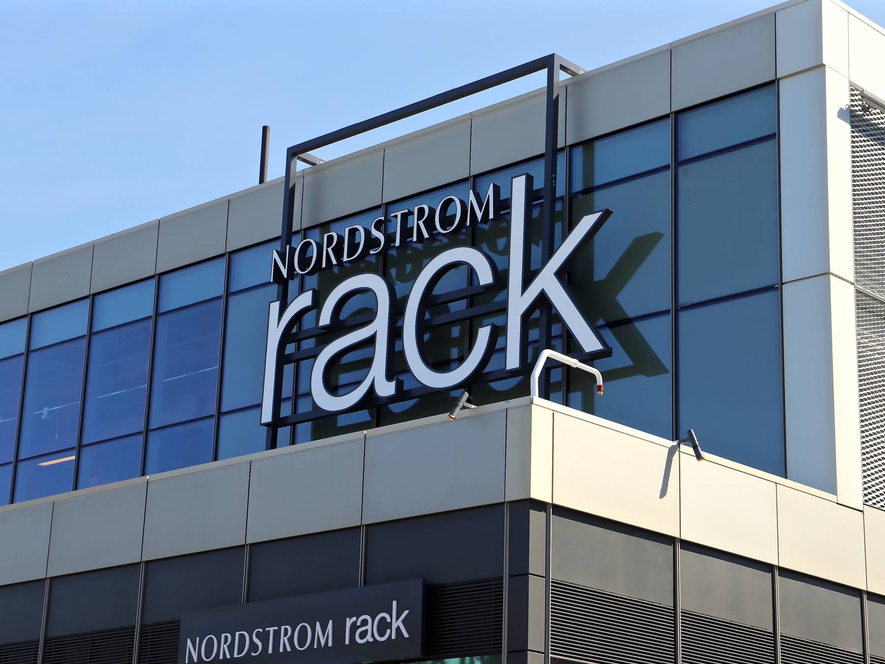 Nordstrom Cuts 2019 Sales Forecast After Q1 Revenue Miss