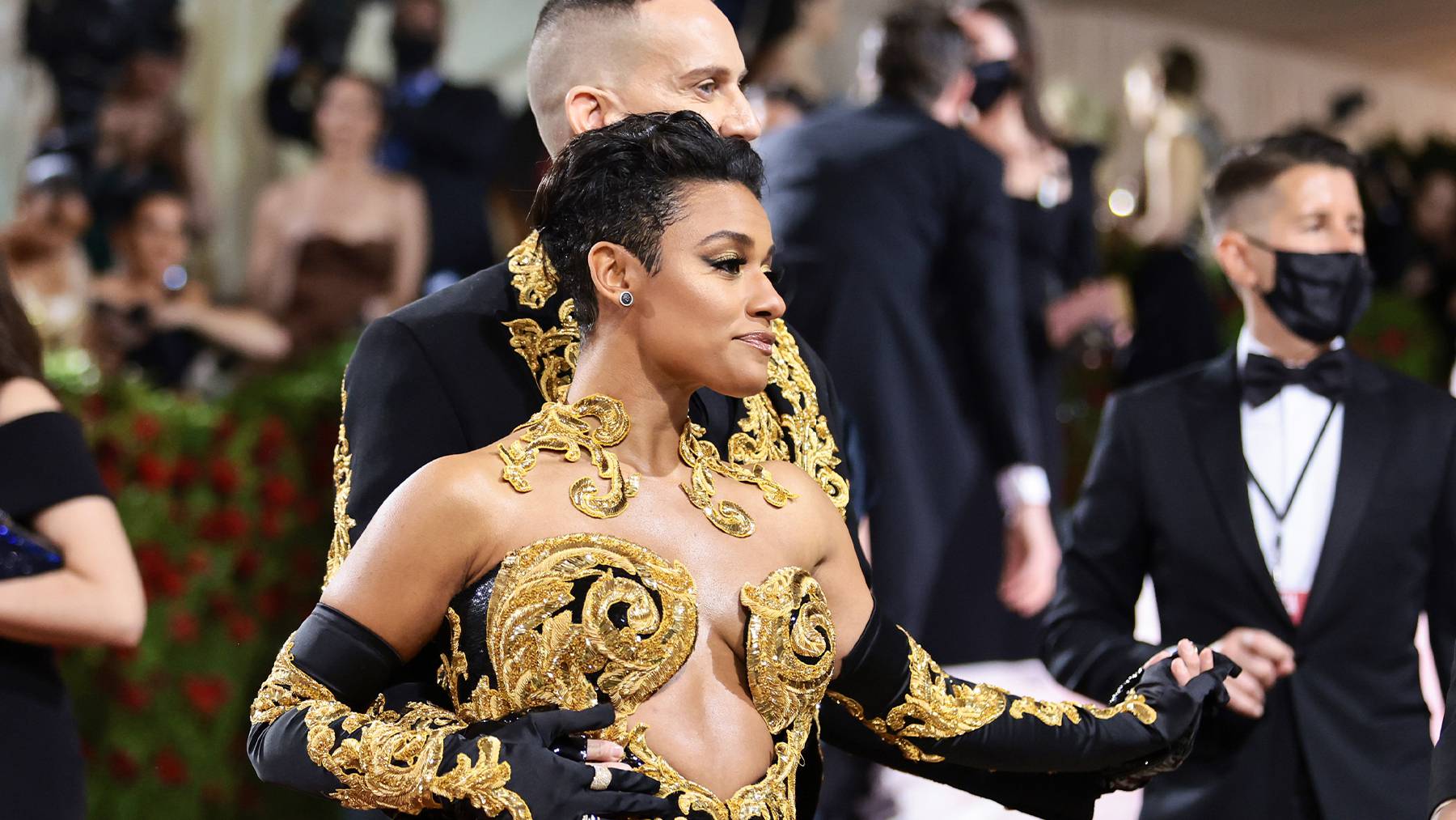 Ariana DeBose, who was styled by Zadrian Smith and Sarah Edmiston, with designer Jeremy Scott, at the 2022 Met Gala.