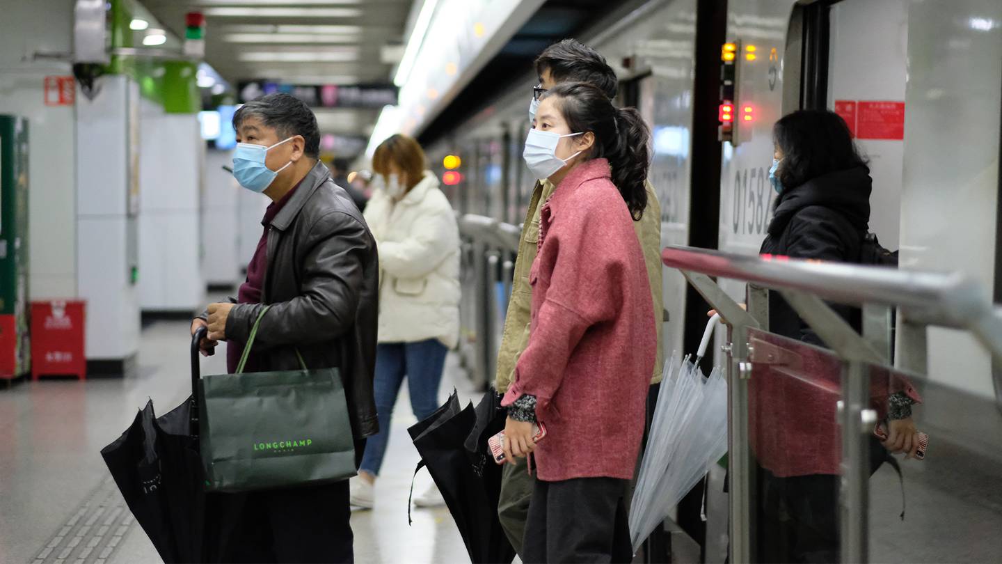 Shoppers wearing face masks in China.