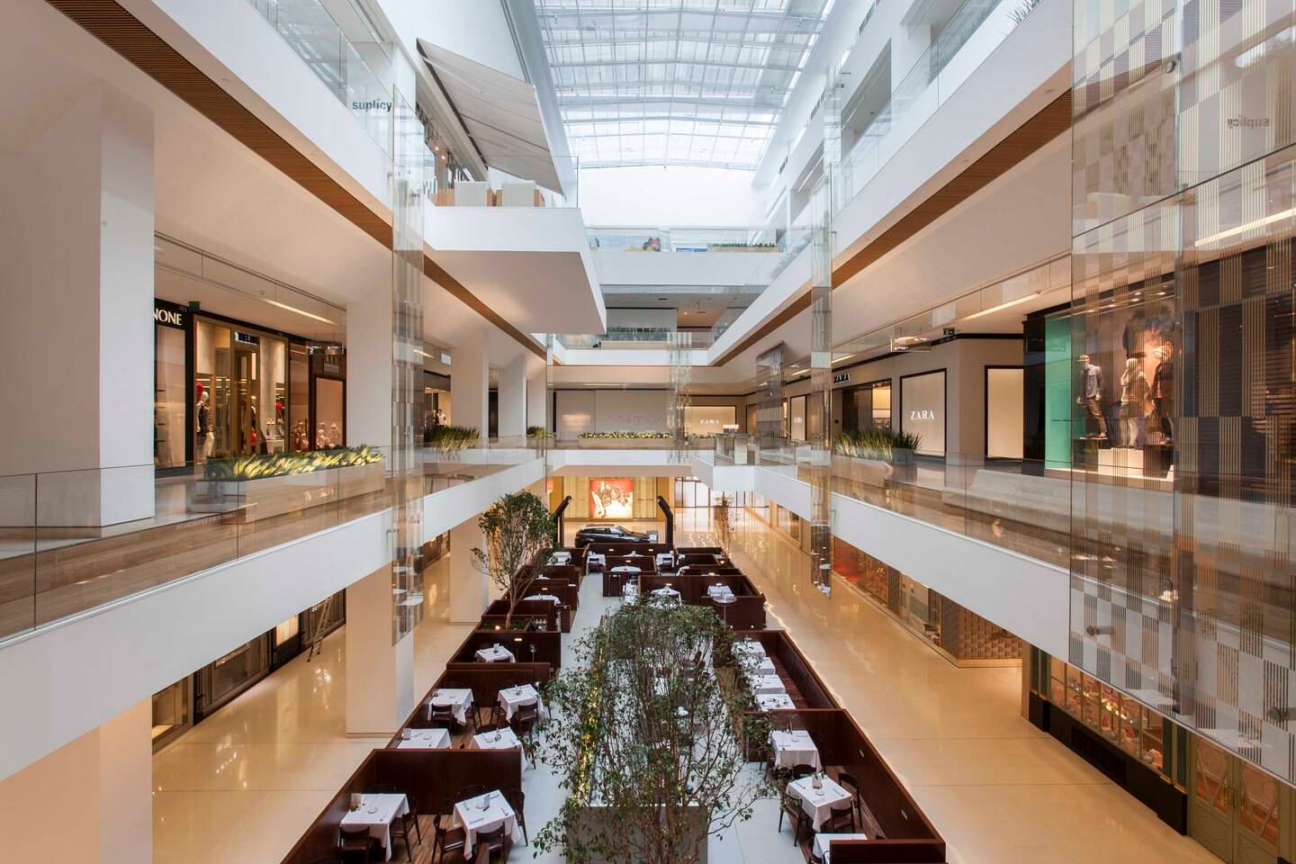 JK Iguatemi mall in Sao Paolo. Iguatemi Group