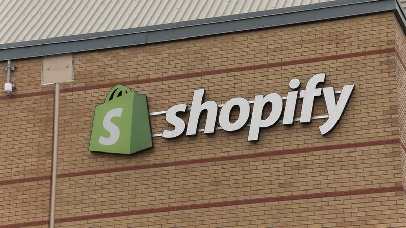 Shopify to Offer Loan Advances for Canadian Small Businesses