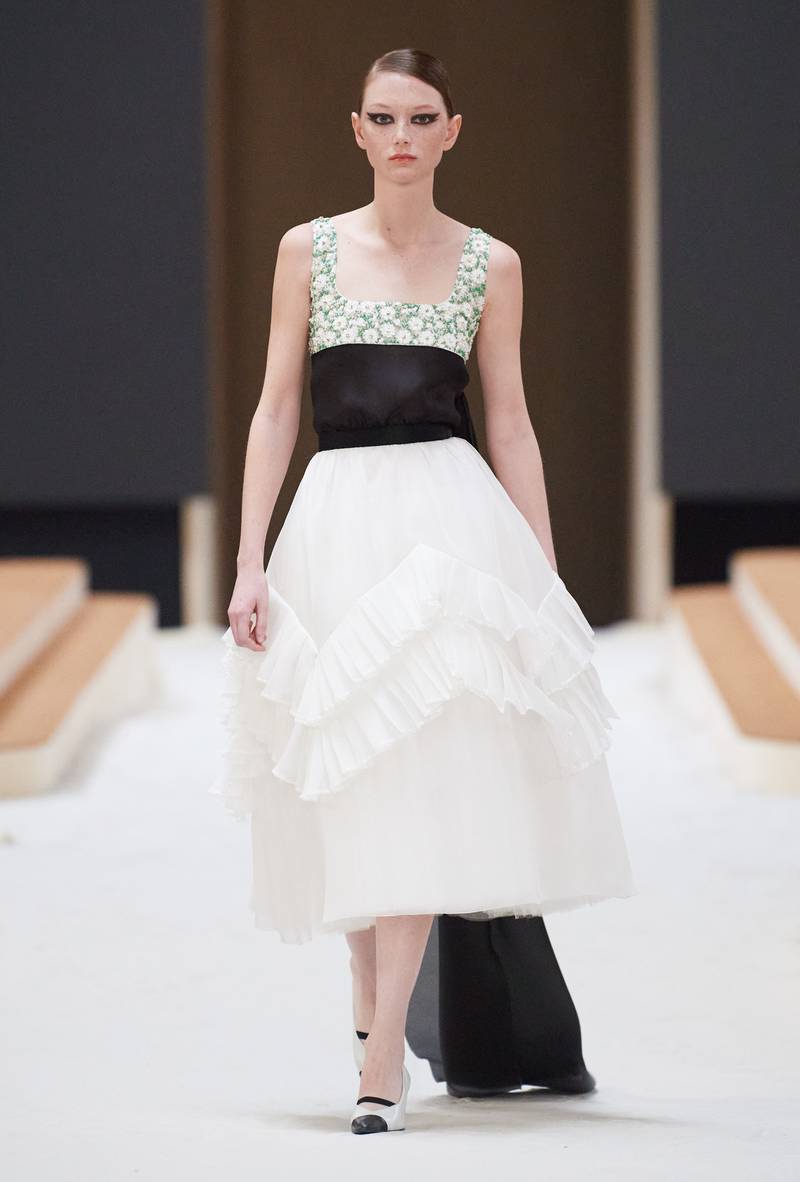Chanel Spring/Summer 2022 Haute Couture look 43.