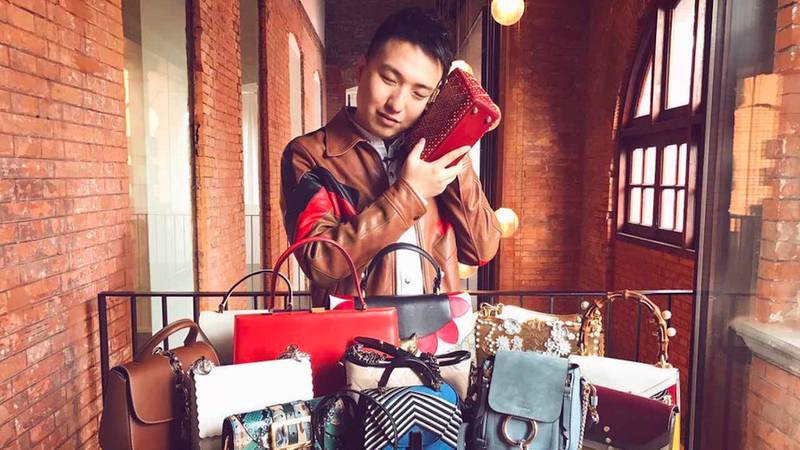How China’s ‘Mr. Bags’ Moves Luxury Handbags in Mere Minutes