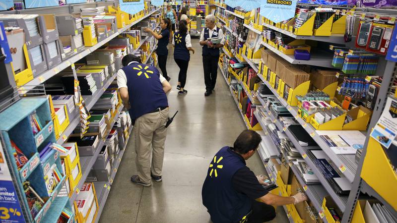 Walmart to Spend Another $428 Million on Employee Bonuses