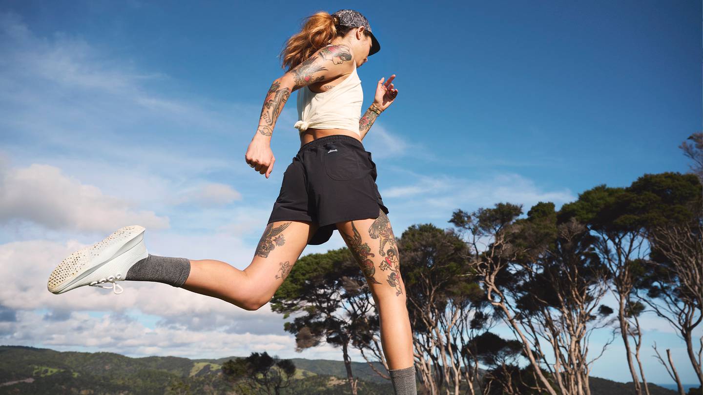 Allbirds expands into activewear with its new range of leggings, shorts and tank tops. Allbirds.
