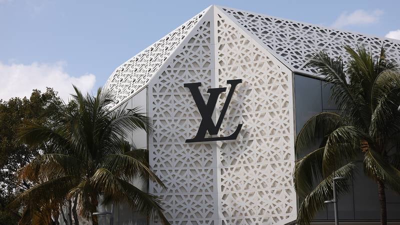 Morgan Stanley Downgrades LVMH to End Six Years of Bullishness