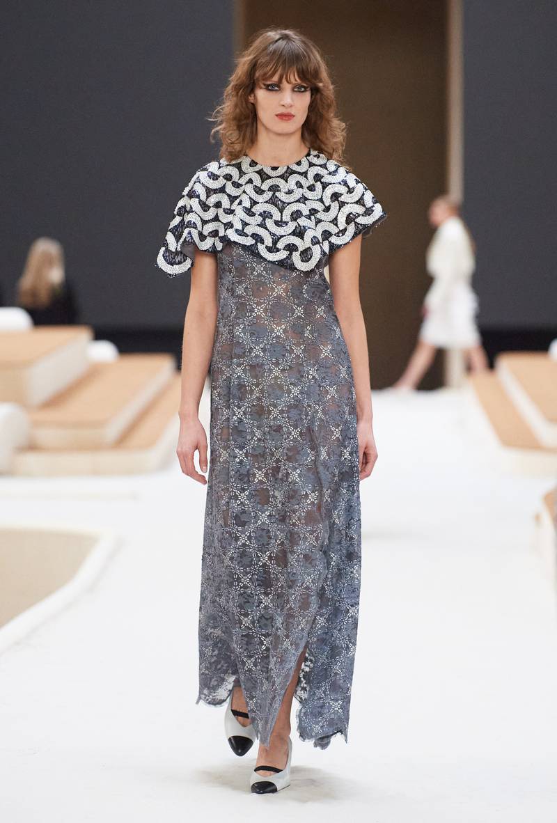 Chanel Spring/Summer 2022 Haute Couture look 24.