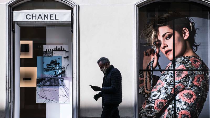 Does Chanel's Barely There E-Commerce Strategy Make Sense in the Pandemic?