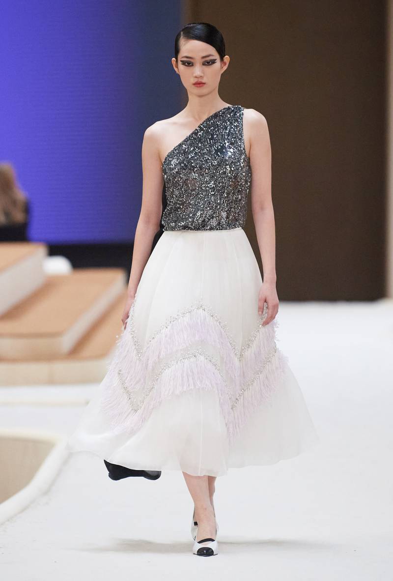 Chanel Spring/Summer 2022 Haute Couture look 42.