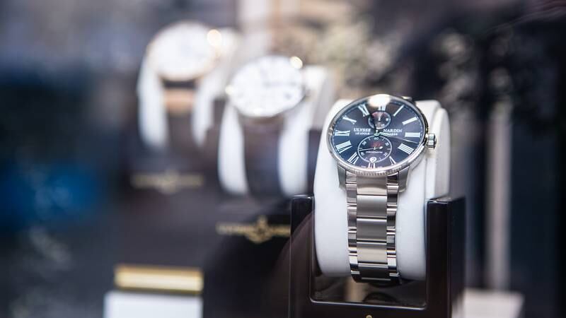 Kering-Owned Swiss Watch Brands Cut Staff by 25%