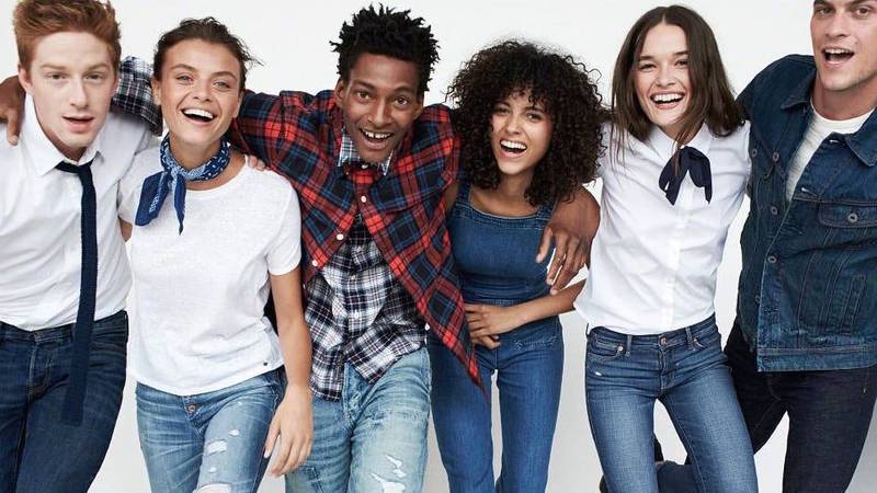 Abercrombie Revenue Beats on Online Investments, US Reopening