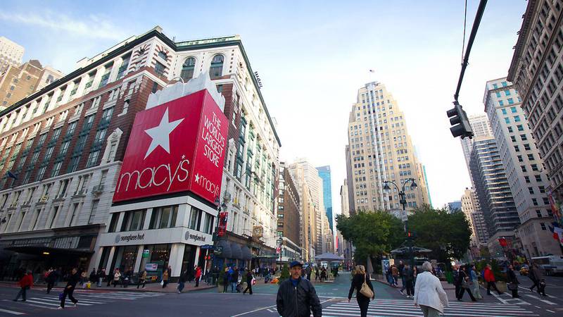 Macy’s Climbs After Bouncing Back Strong From Tough Holiday