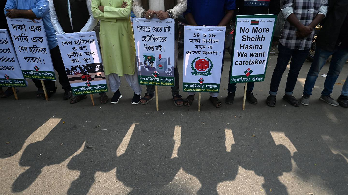 Bangladesh's leading opposition parties are boycotting Sunday's election.