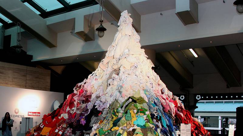 Can China Handle Its 20 Million Tonnes of Textile Waste?