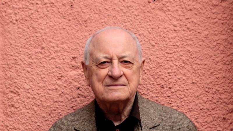 Saint Laurent Co-Founder Pierre Bergé Dies at 86
