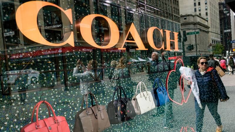 Coach-owner Tapestry’s CFO Expands Role As COO Retires