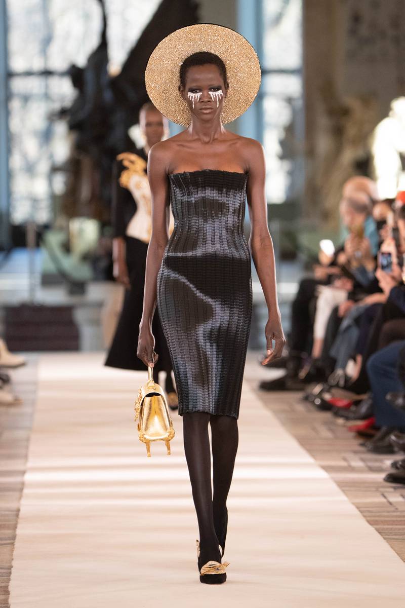 Schiaparelli Spring/Summer 2022 Haute Couture look 12.