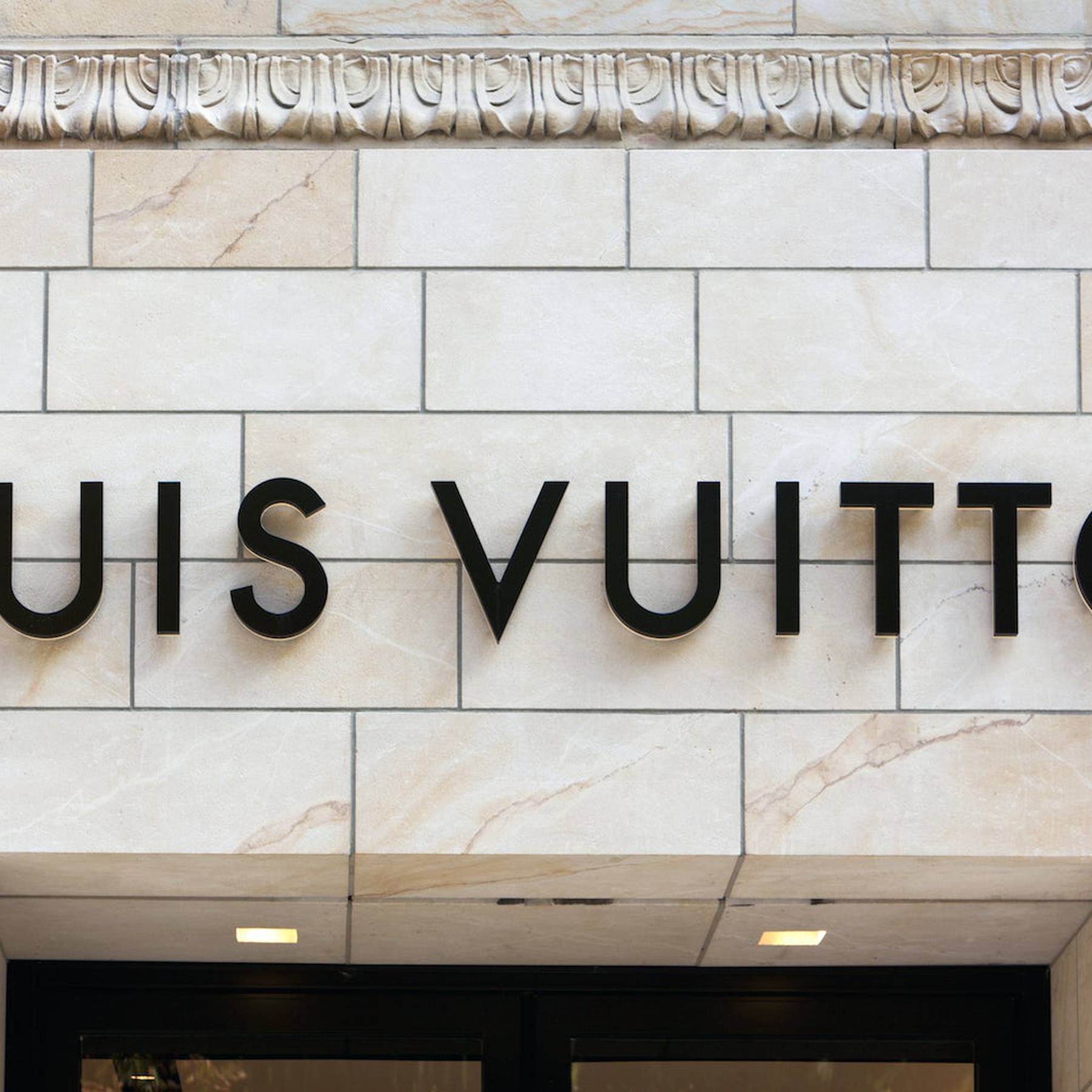 LVMH Q1 sales miss forecasts, says France remains weak
