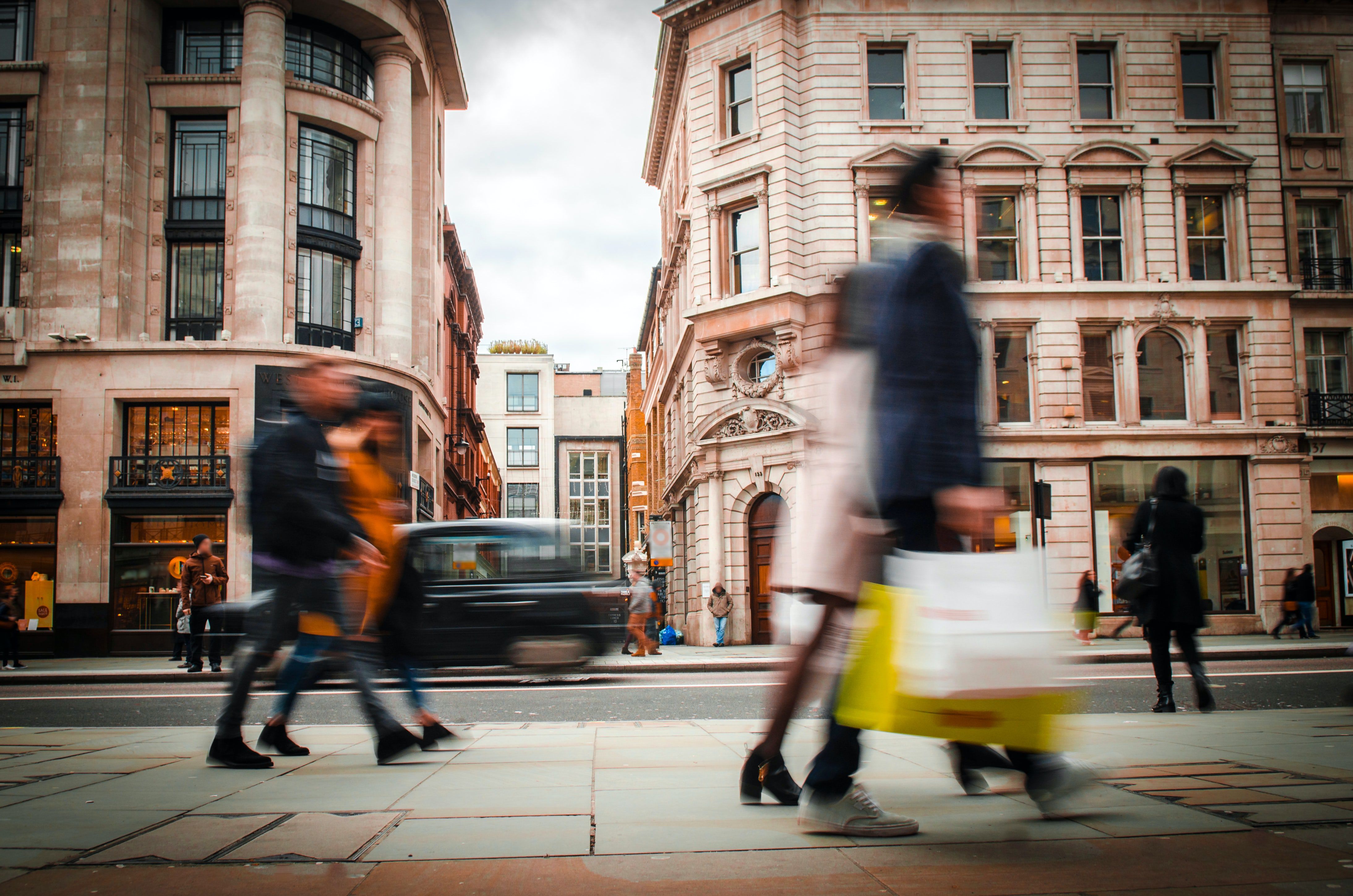 London’s Prime Shopping Street Feels Lingering Effects of Pandemic