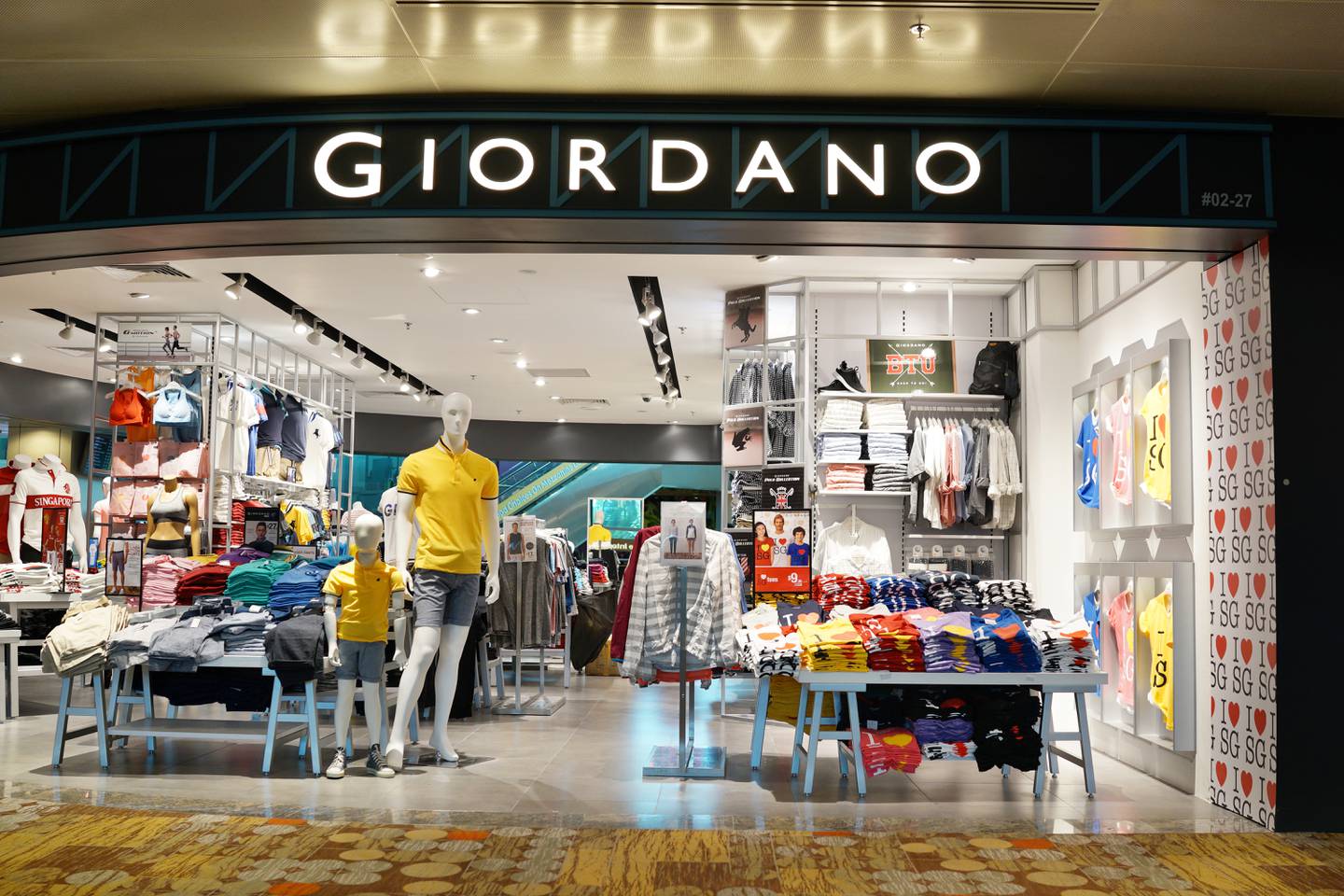 The exterior of a Giordano store in Singapore's Changi airport.