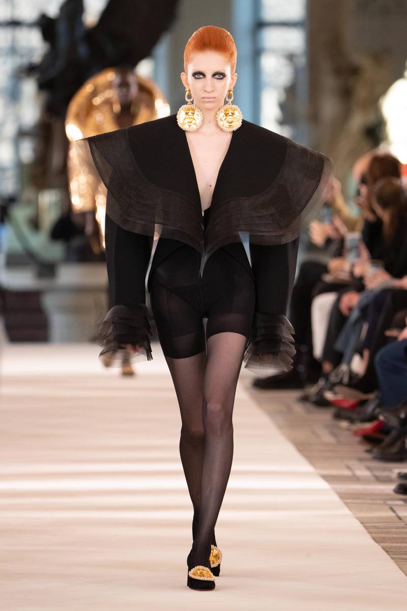 Schiaparelli Spring/Summer 2022 Haute Couture look 4.