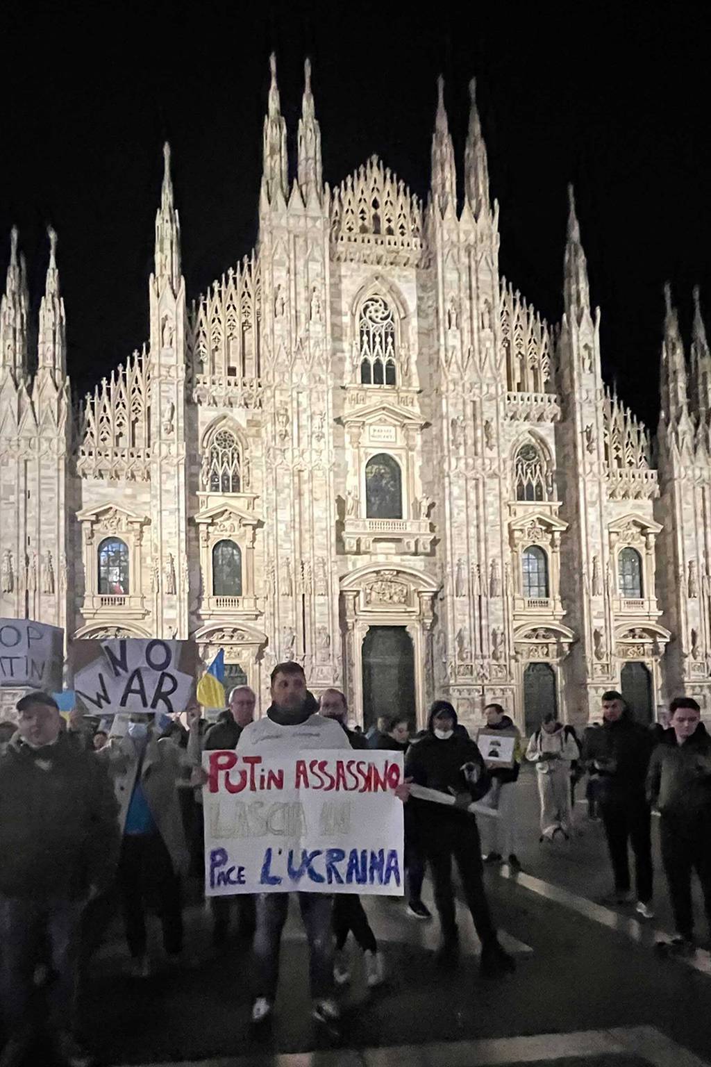 Ukraine supporters outside the Duomo di Milano.