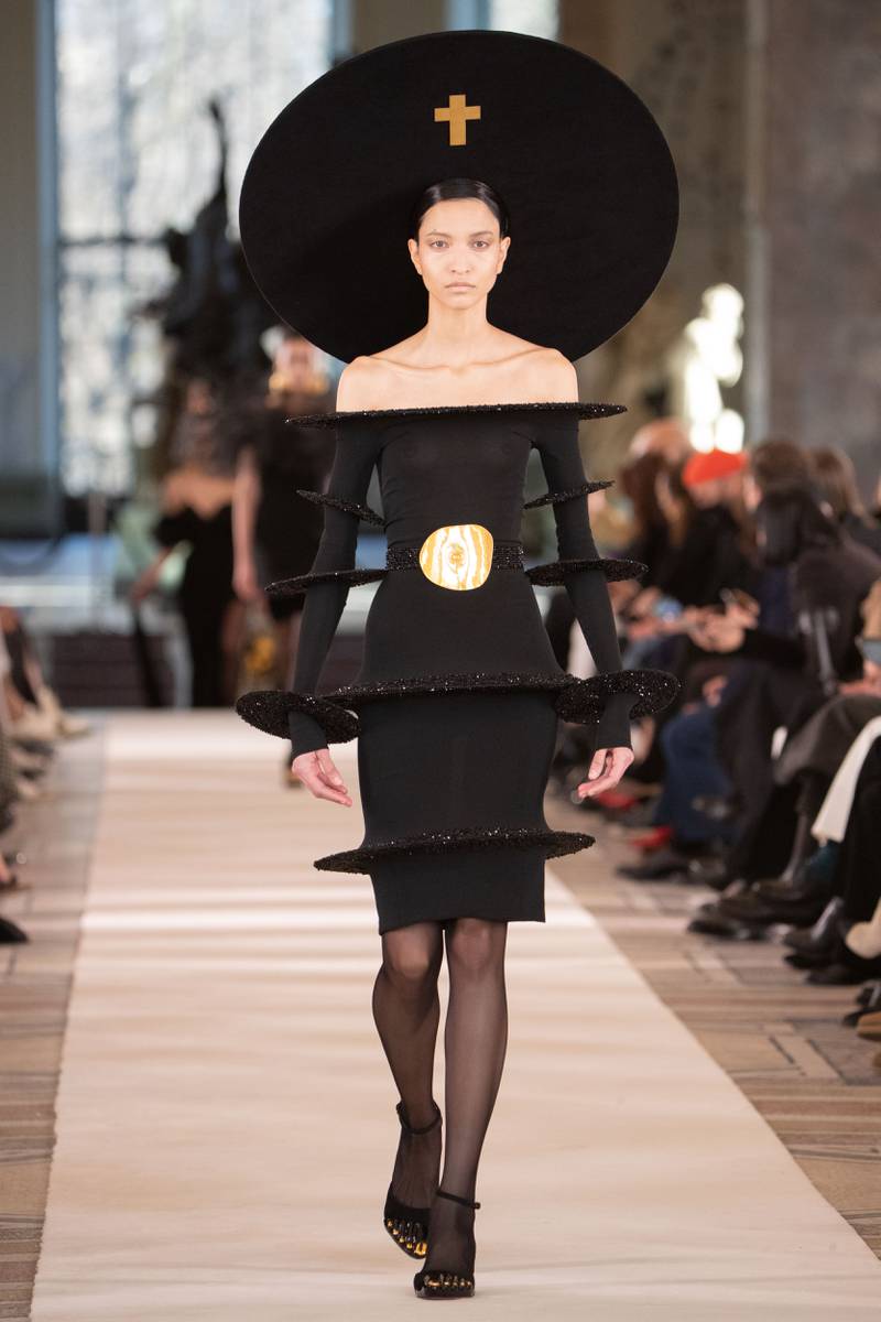 Schiaparelli Spring/Summer 2022 Haute Couture look 22.