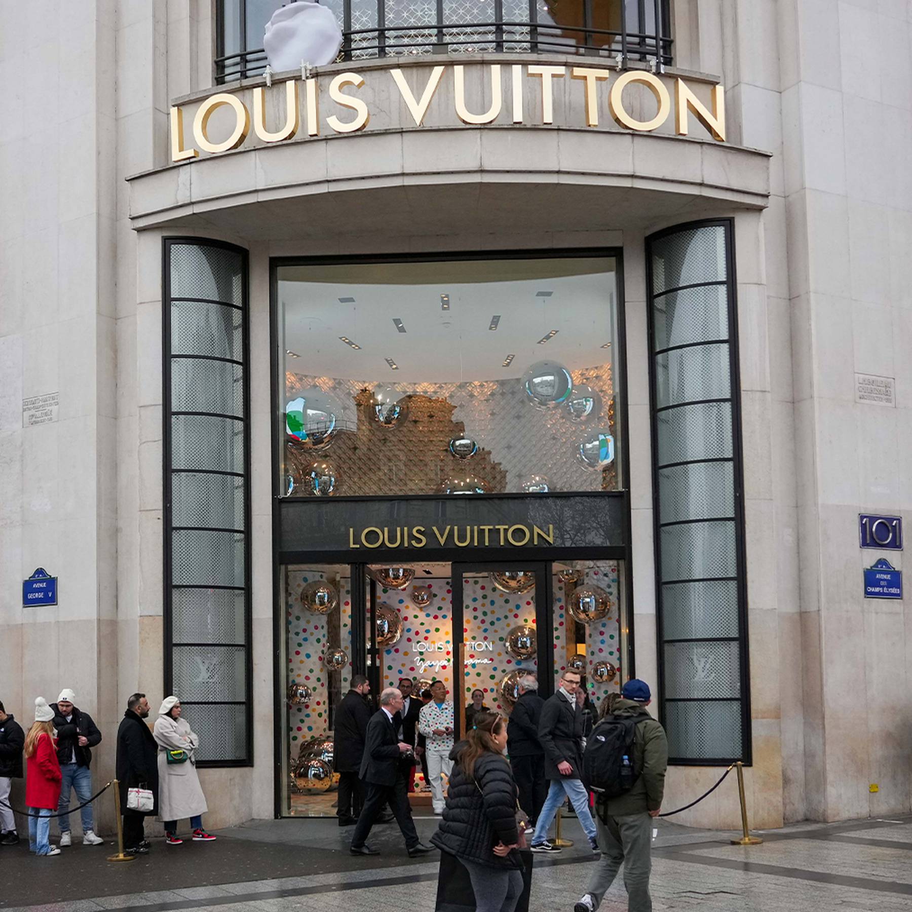 Kim Jones leaves Louis Vuitton: these are his five landmark
