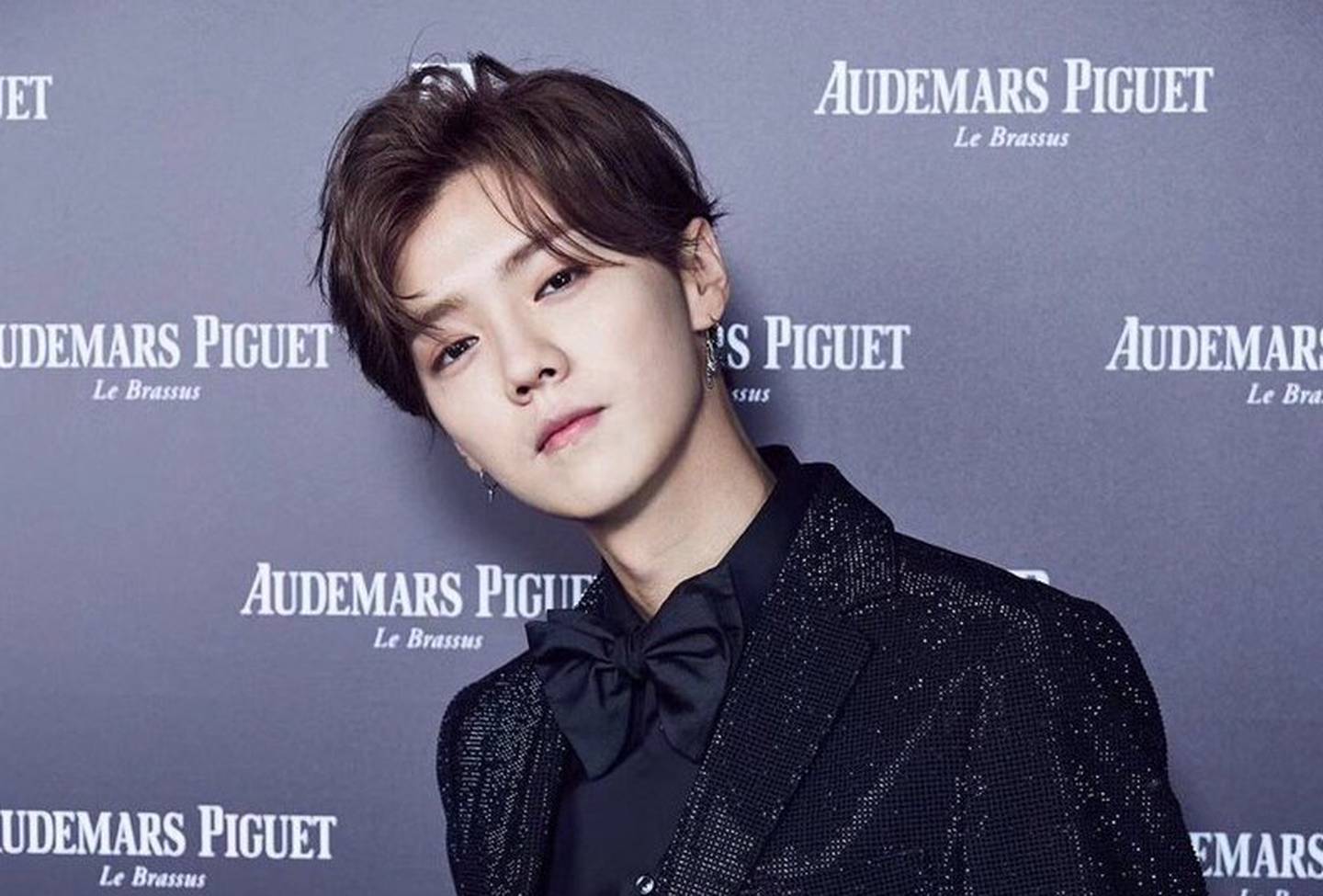 Lu Han had been a brand ambassador for Audemars Piguet since 2018. Lu Han Studio Official Weibo