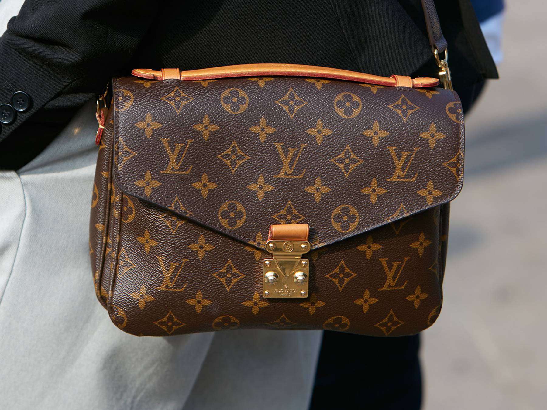 LVMH's market value exceeds $500 billion, a first in Europe