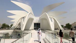 Chanel, Dior Entice Gulf Clients to Shop Locally