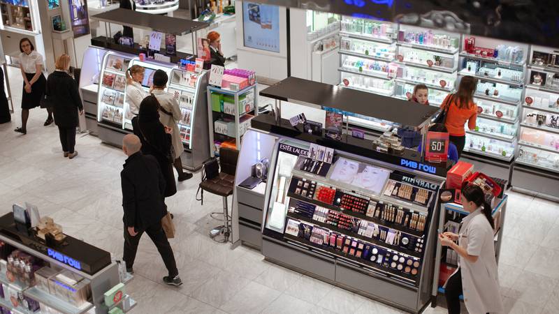 Russian E-Commerce Giant Ozon Partners with Beauty Retailer Rive Gauche