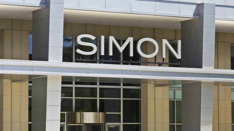 Report: Simon Property Group to Transform Some Stores Into Amazon Fulfilment Centres