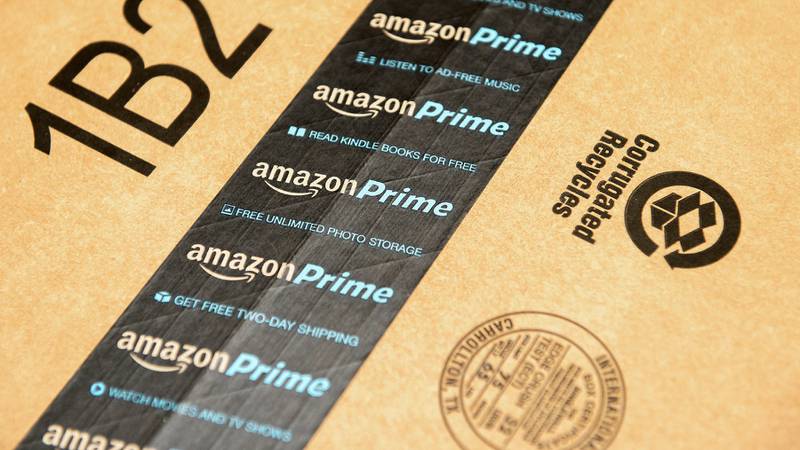 Amazon Lowers Delivery Charges as Wal-Mart Battle Heats Up
