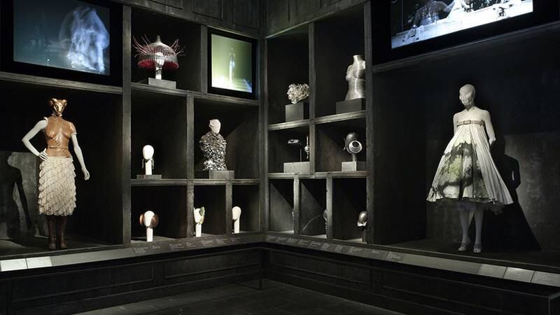 V&A to Bring ‘Alexander McQueen: Savage Beauty’ Exhibition to London