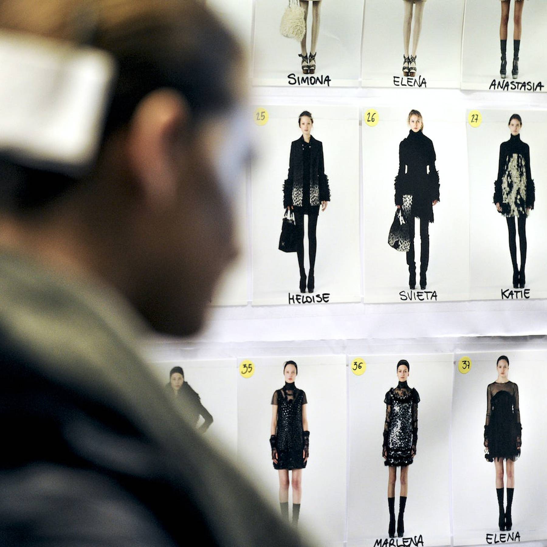 LVMH draws up a charter on working relations with fashion models and their  well-being - LVMH