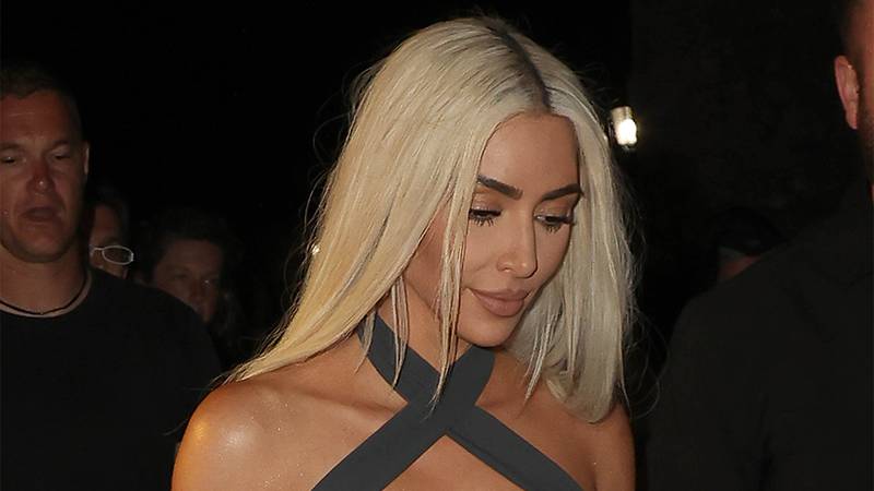 How Kim Kardashian Changed Beauty – Again 