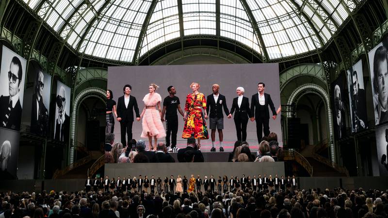 A Variety Show for the Ages Pays Tribute to Karl Lagerfeld