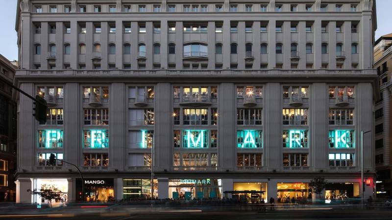 Primark Pegs Sales Lost to Fall Lockdowns at £430M