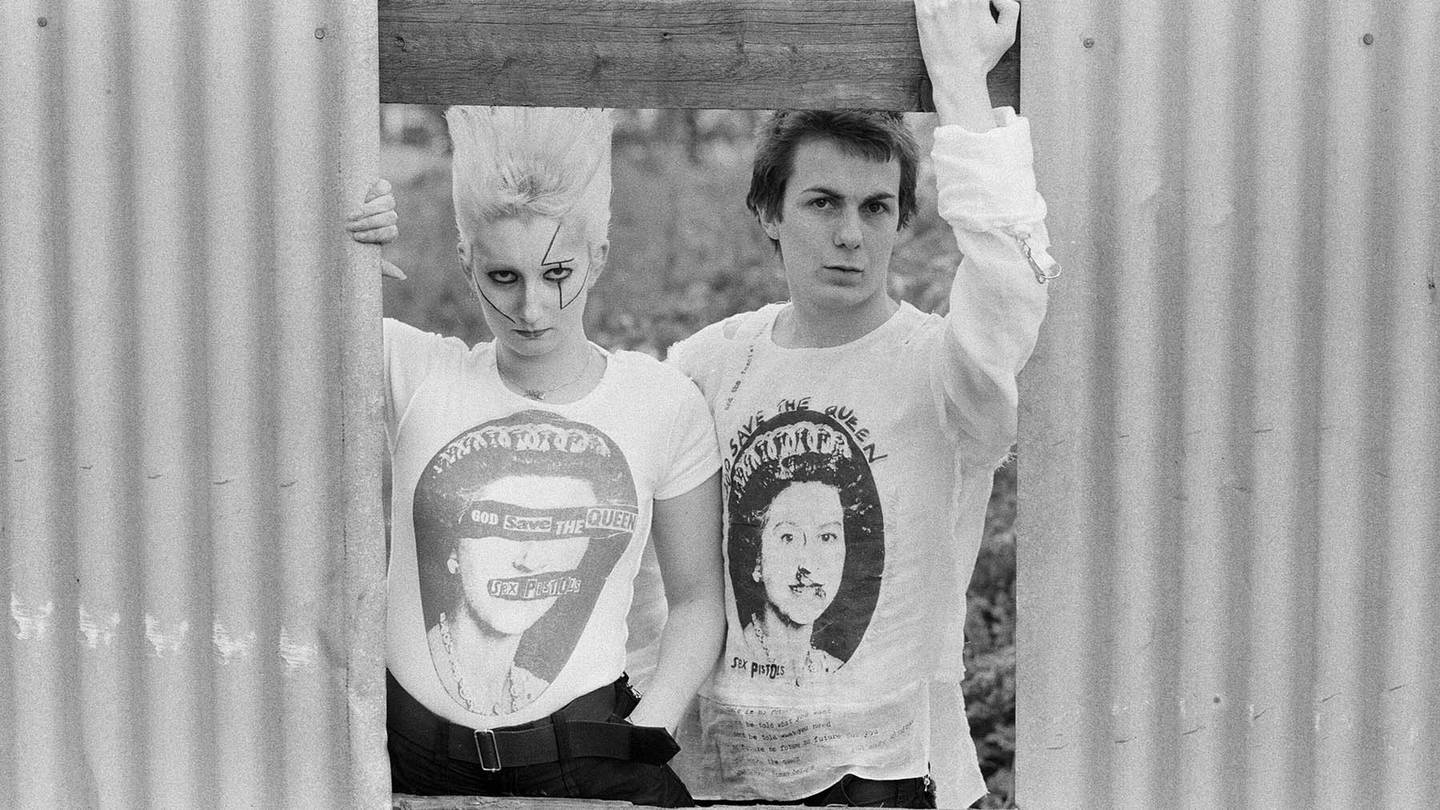 In 1977, Vivienne Westwood and Malcolm McLaren subverted Queen Elizabeht’s image for their seminal “God Save the Queen” t-shirt.