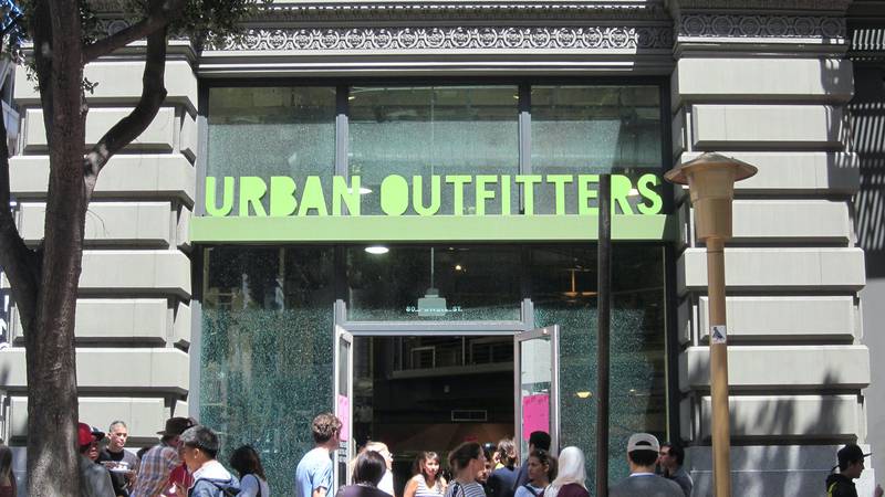 Urban Outfitters Misses Third-Quarter Forecasts