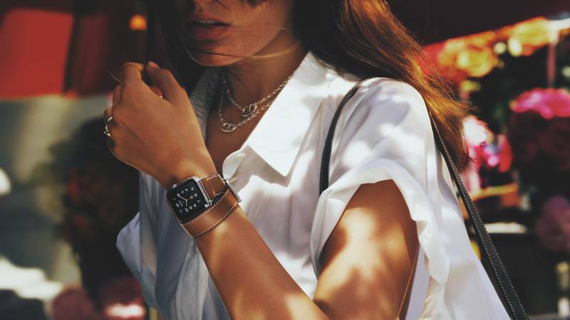 Bits & Bytes | Apple Watch Hermès, Instagram Wars, Farfetch Opens to Brands