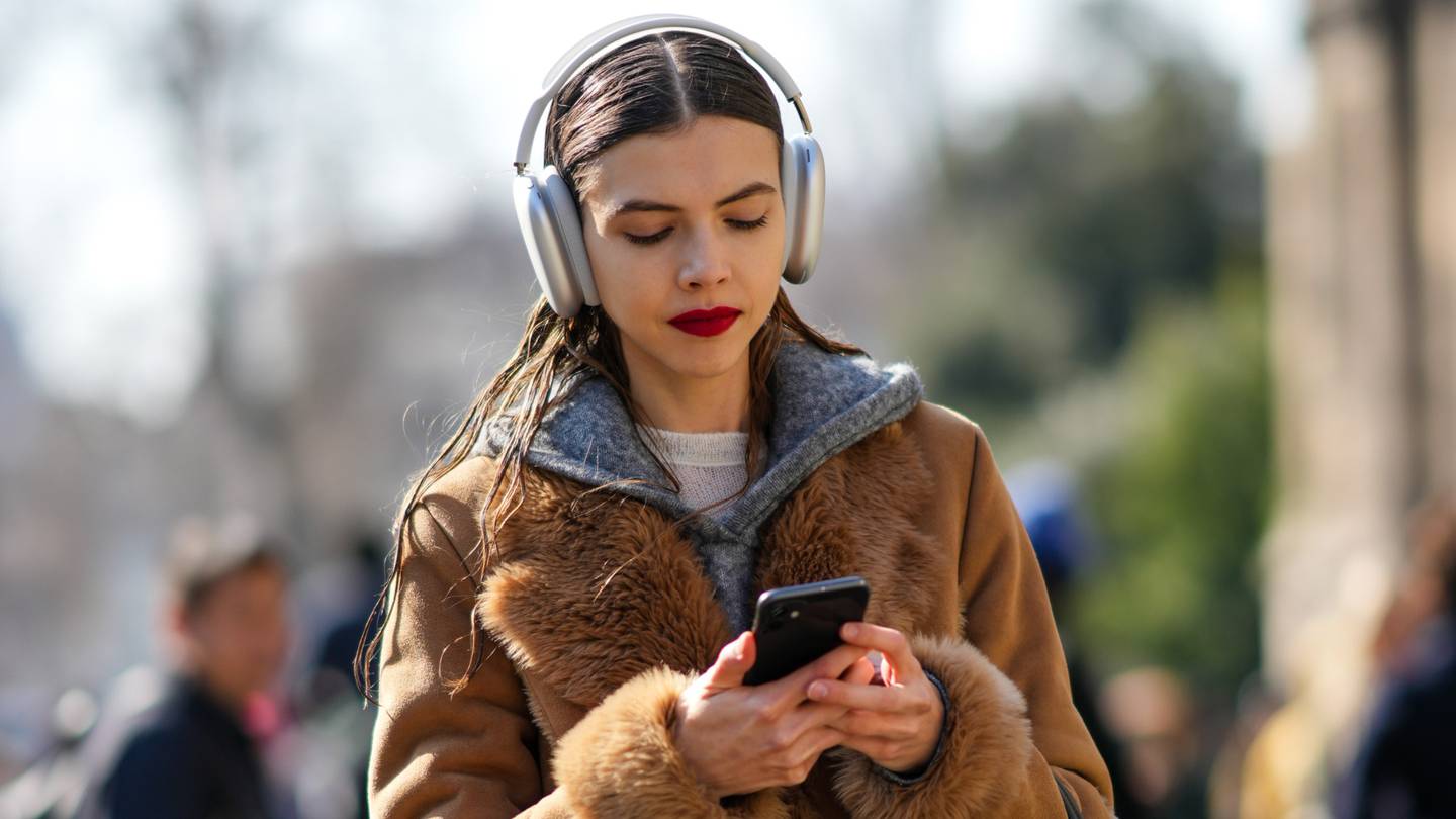 Fashion brands like Cartier and Tiffany are advertising on podcasts.